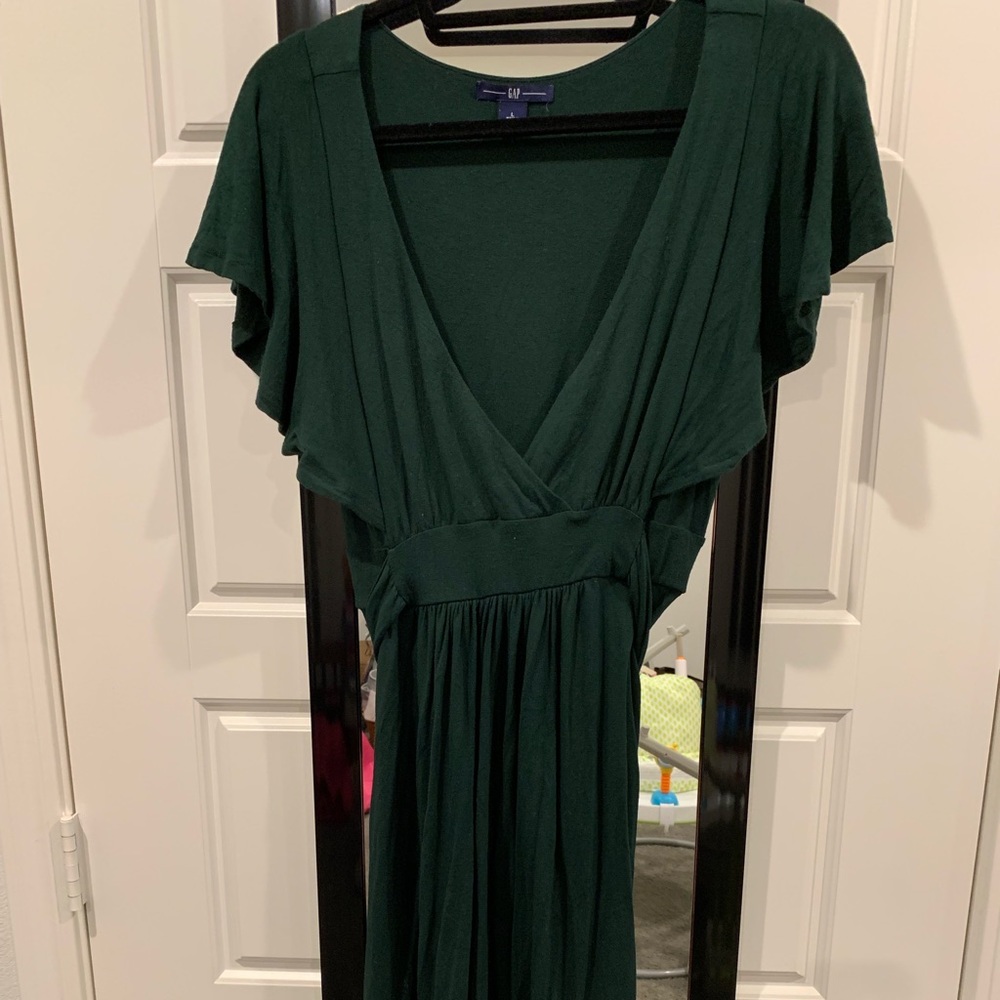 Green gap dress size L